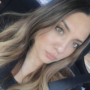 Meet your Posher, Dalia